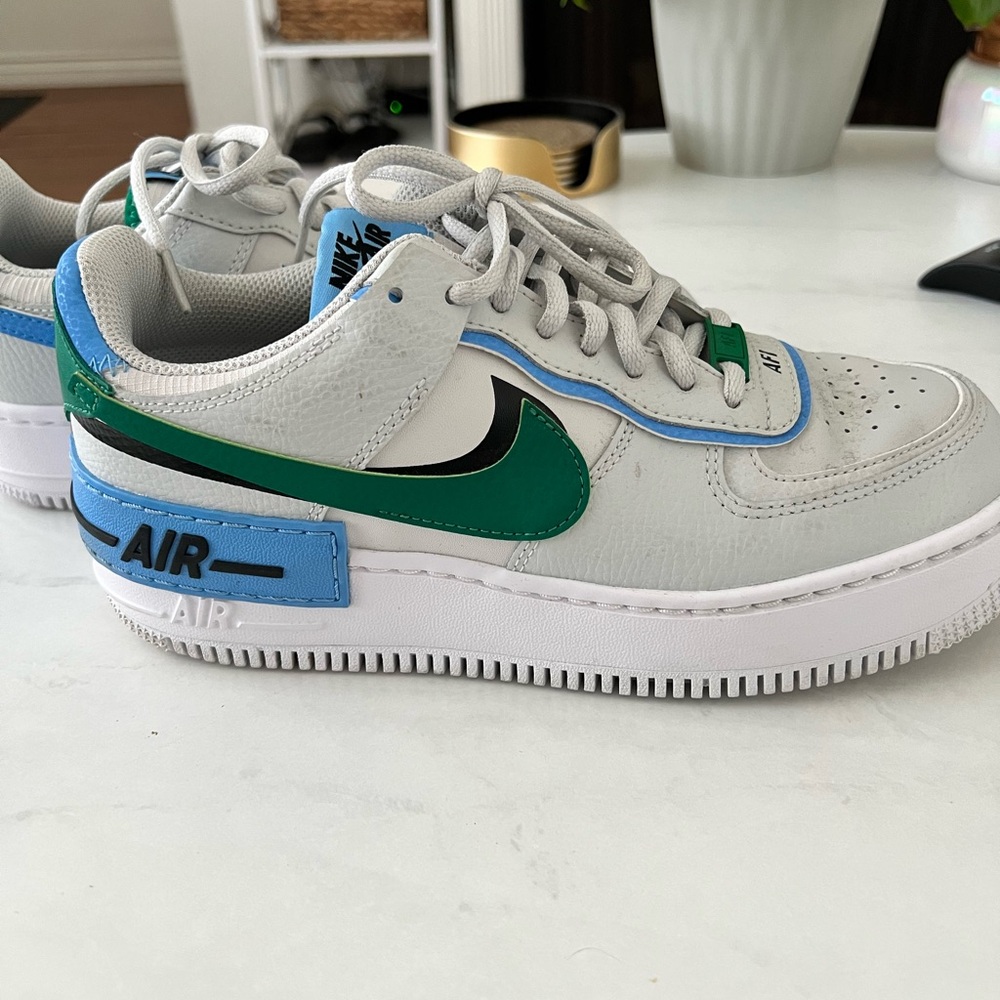 Like new Air Force 1’s